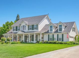 13369 E Falcon Meadow Ln, Clovis, CA