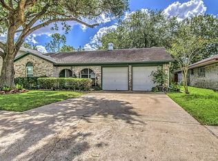 1506 New Orleans St, Deer Park, TX 77536