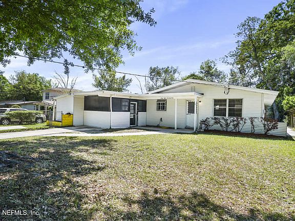 3rd image of 6874 Biddy Ln
