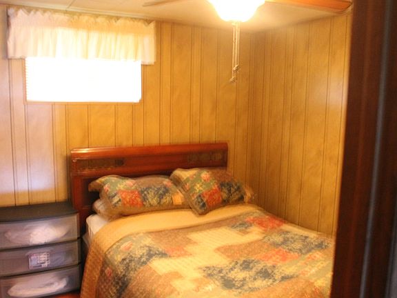 3rd image of 313 Oakwood Ave