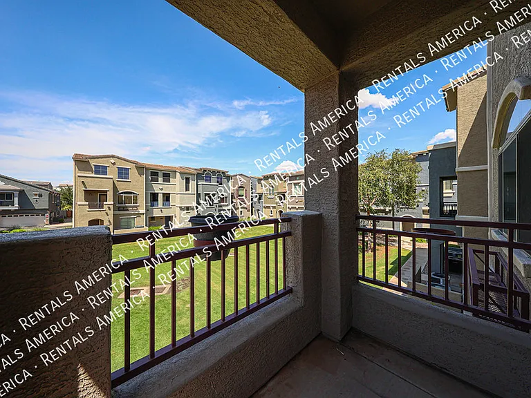 2402 E 5th St #1515 — Photo 47