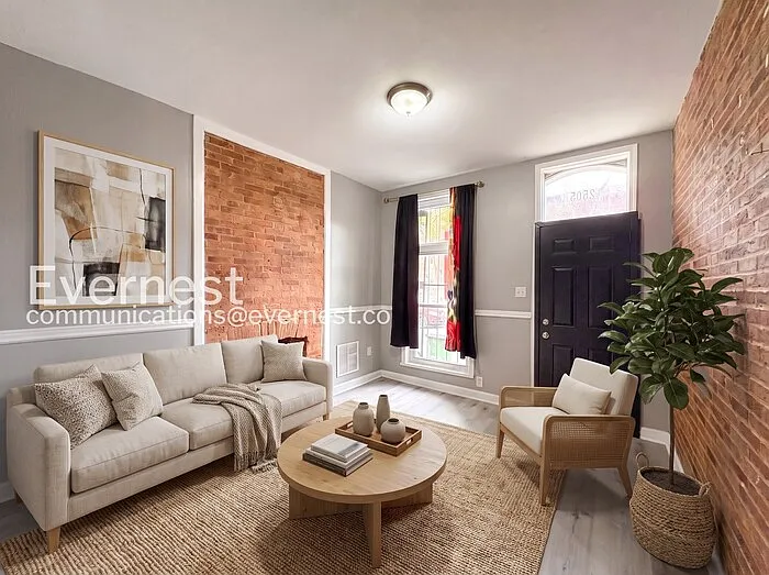 4 bed, 2.0 bath, 1792 sqft, $1,600 — Photo 2