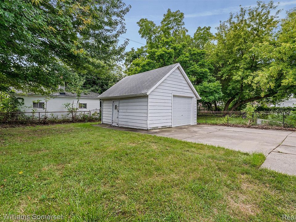 17638 Ivanhoe St, photo 26