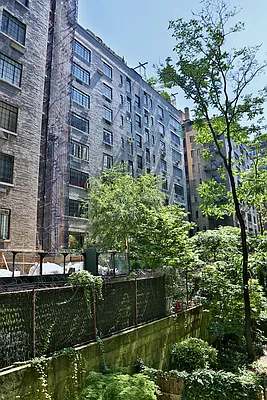 Rented by Engelman And Co | media 20