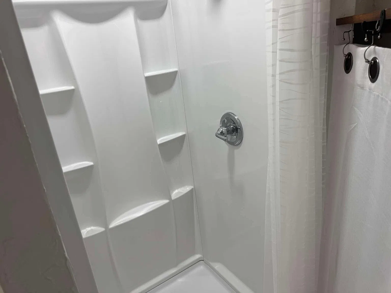 2 bed, 1000 sqft, $1,495 — Photo 2
