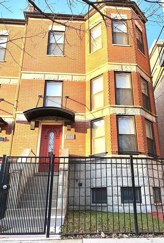 838 E 40th St — Photo 1