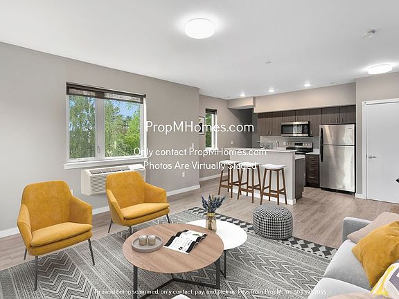 4th image of 1825 SE 50th Ave #0