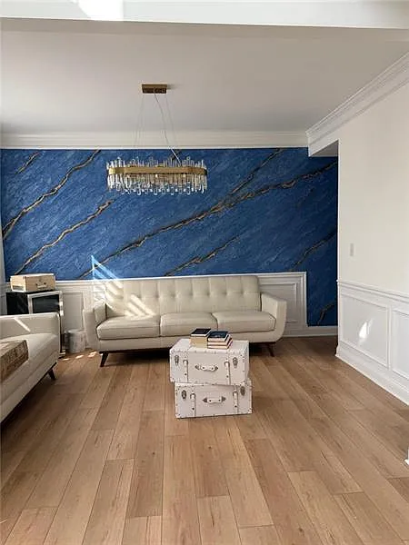 6 bed, 3632 sqft, $3,750 — Photo 3