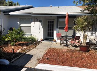 7315 Parkside Villas Dr N, Saint Petersburg, FL 33709