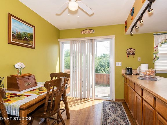 5th image of 1951 Kenilworth Cir #1951