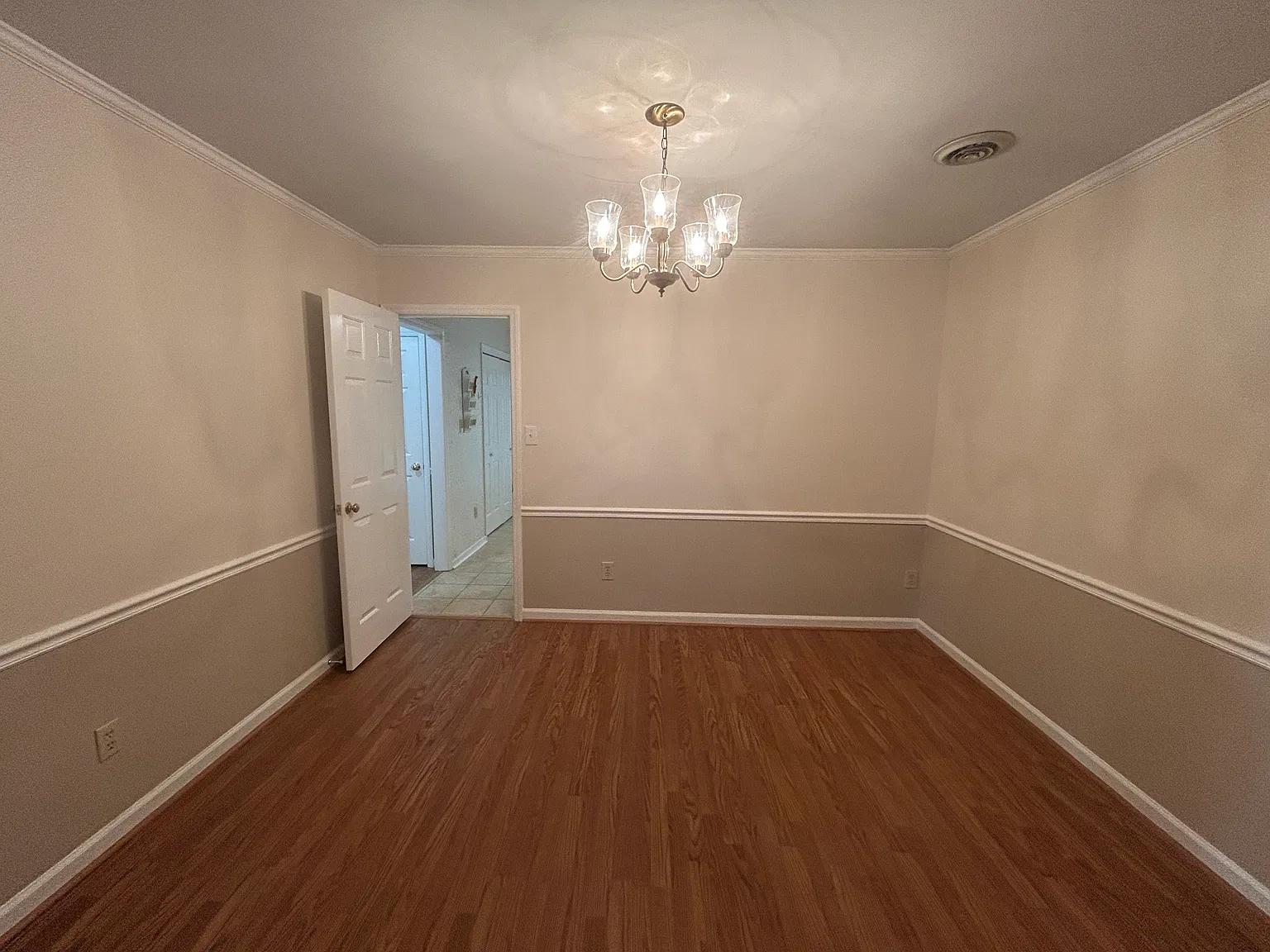 2 bed, 1136 sqft, $1,500 — Photo 4