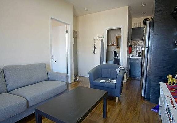 2nd image of 171 Hancock St #3R