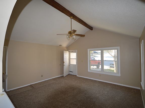 5th image of 17921 E 18th Terrace Ct S