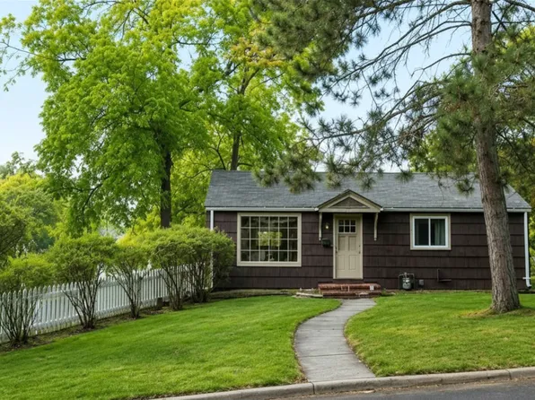 823 Elm St, Hudson, WI 54016