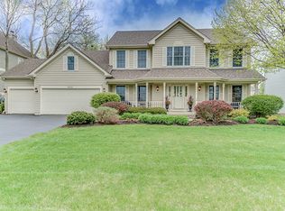 N040 N Mill Creek Dr, Geneva, IL 60134