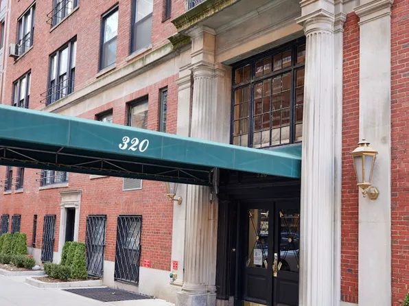 320 East 72nd Street image 9 of 10