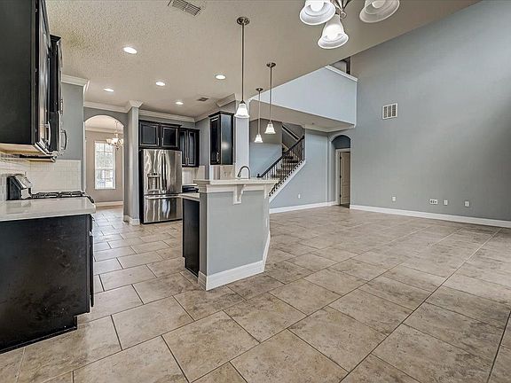 4th image of 163 S Arabella Way