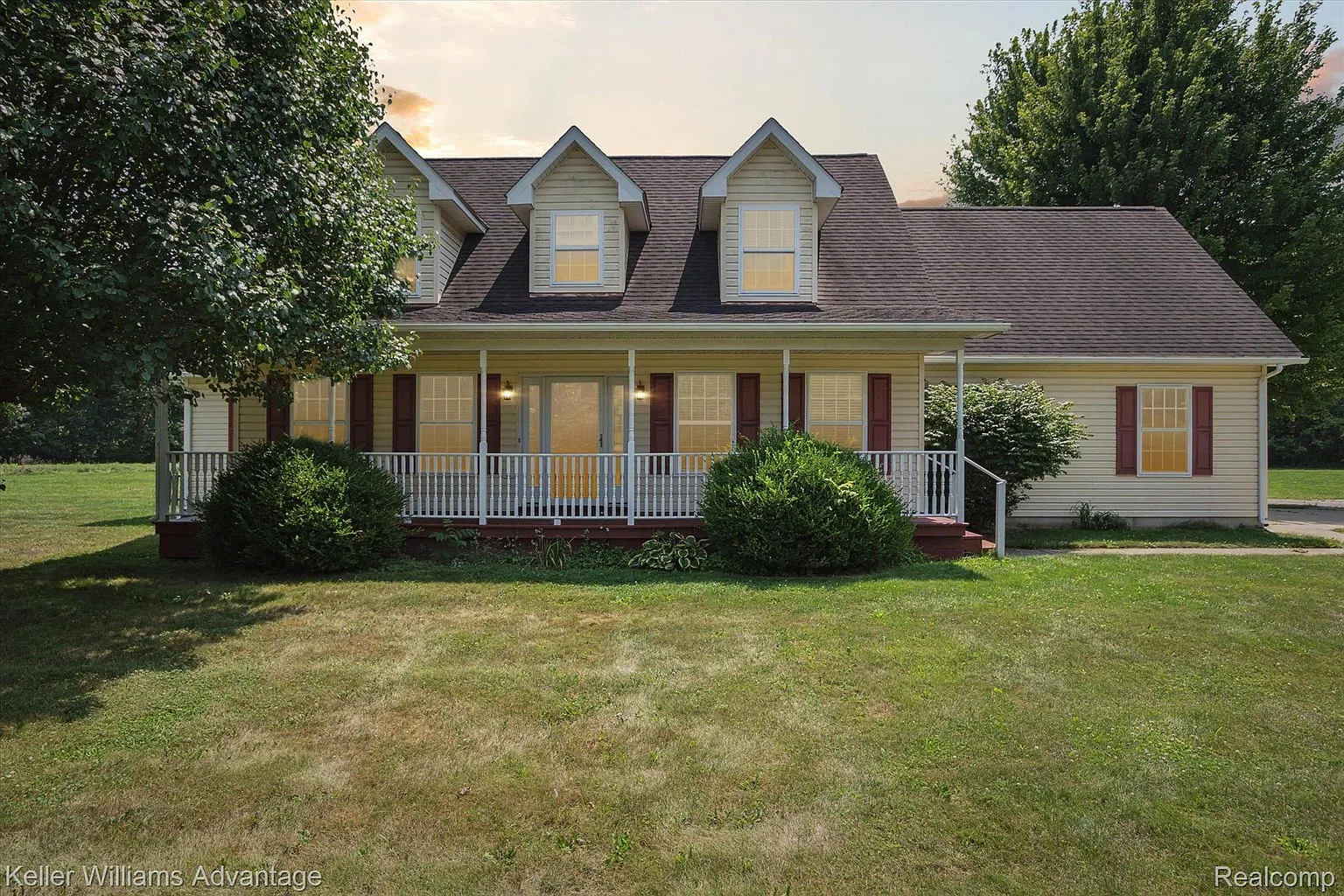 5655 Munger Rd photo 1