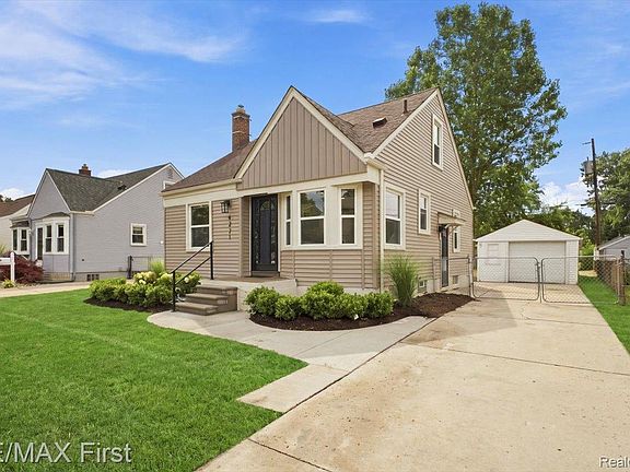 2nd image of 4271 Thomas Ave