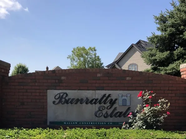 11060 Marilyn Ter, Orland Park, IL 60467