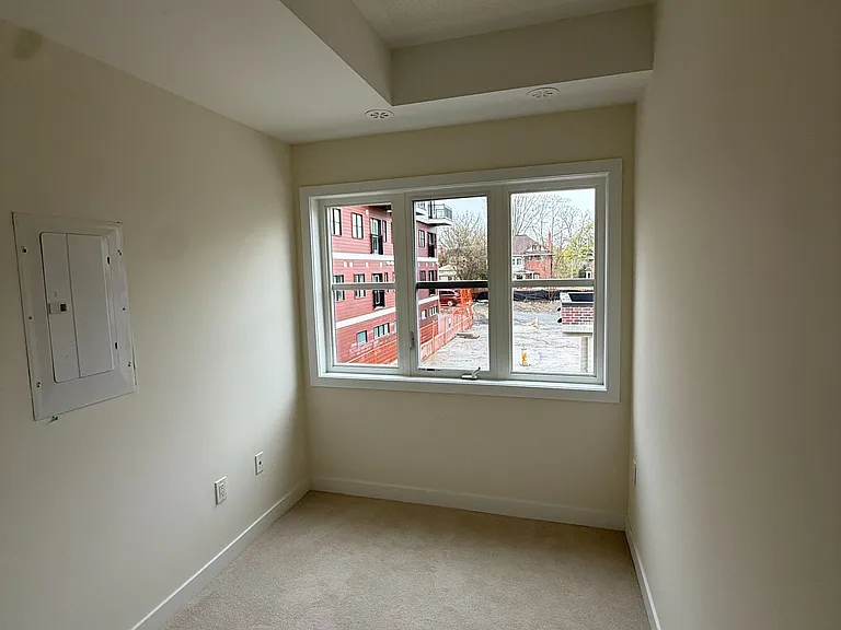 15100 Yonge St #212 — Photo 28