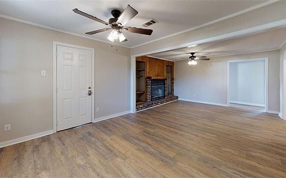 2nd image of 511 Fairview St