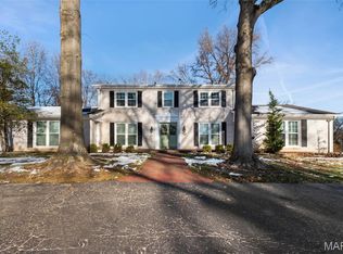 14081 Cross Trails Dr, Chesterfield, MO 63017