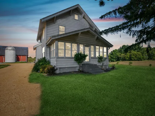 560 Minneapolis Ave S, Amery, WI 54001