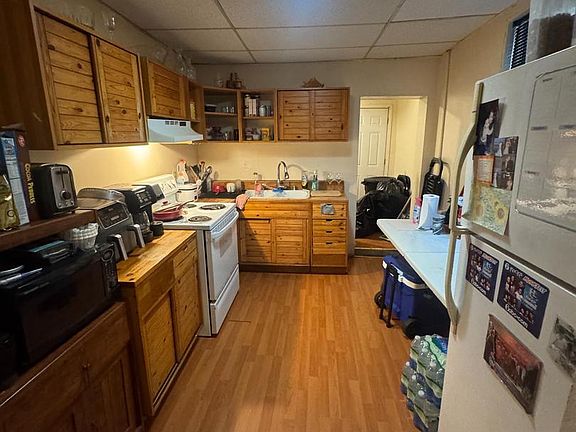 4th image of 2823 Tulip St