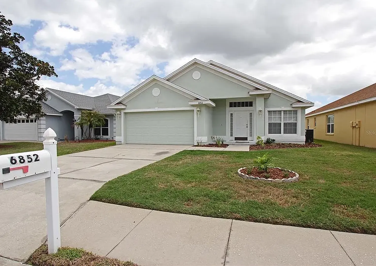 South Lakeland Rental Home! — Photo 1