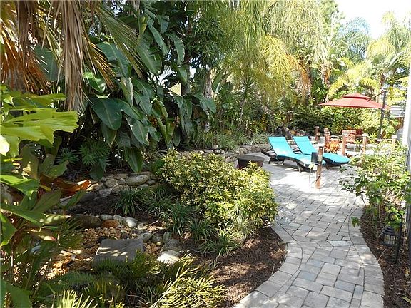 3rd image of 15208 Hammock Chase Ct