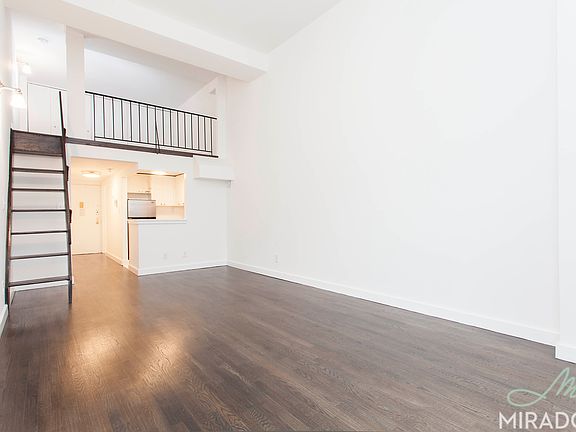 2nd image of 27 W 16th St APT 6F