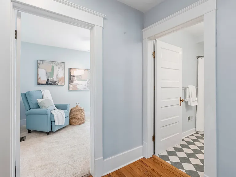 3669 Stettinius Ave — Photo 26