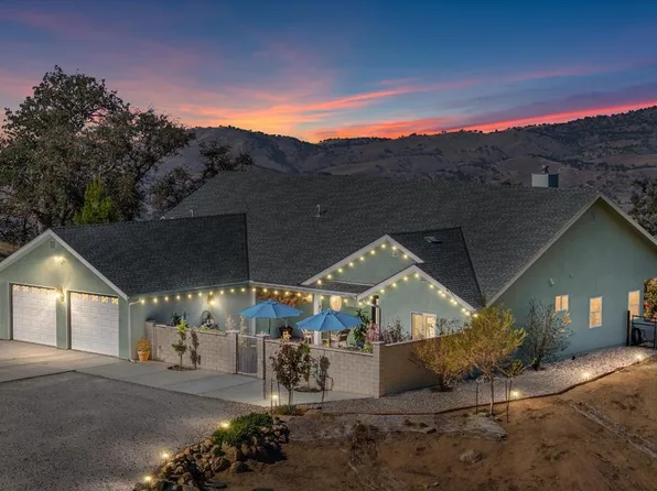 30771 Roan Ct, Tehachapi, CA 93561