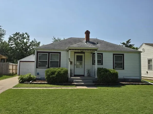 504 E Claflin Ave, Salina, KS 67401