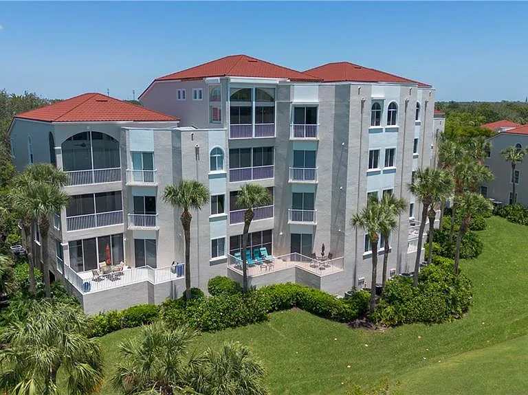 1540 Clermont Dr #F-403 — Photo 35