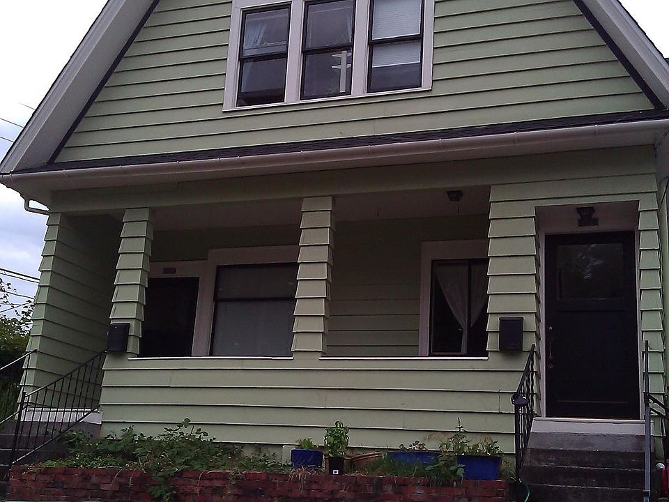 Front of building.  Unit door is on the right.