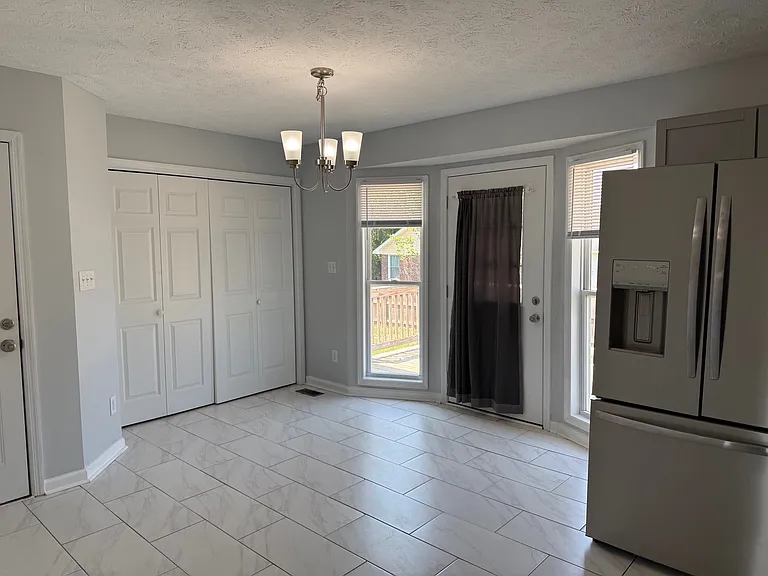 4109 Noonday Ct — Photo 4