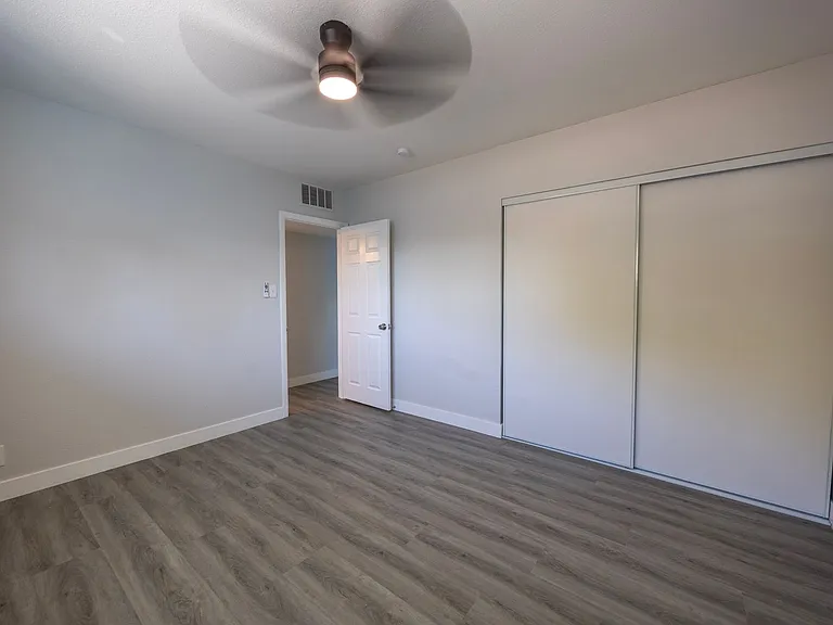 1008 S 3rd St #1 — Photo 4