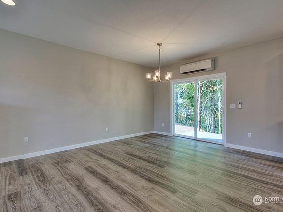 4th image of LOT 901 76 Cody St