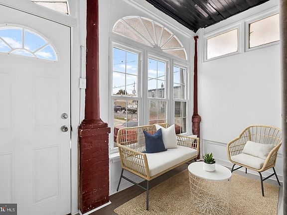 2nd image of 344 Middlesex St