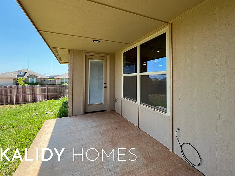 4812 Crystal Hill Dr — Photo 27