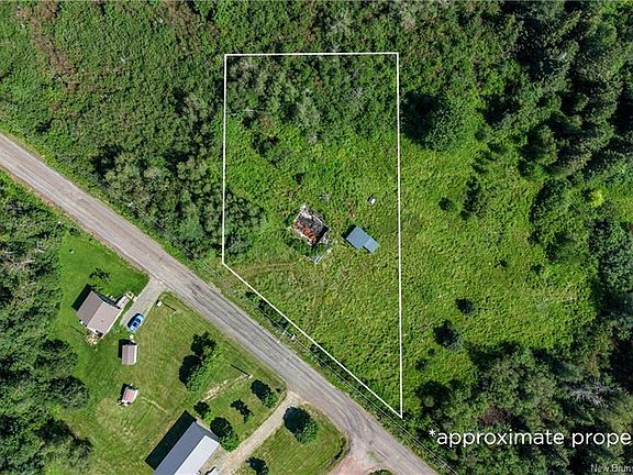 3rd image of 455 Murray Rd