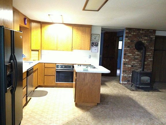 2nd image of 17335 Heather Ln SE