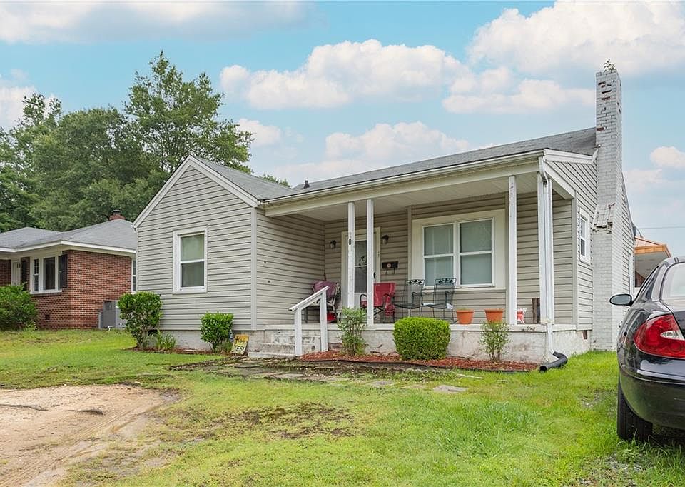 1st image of 307 Courtland Ter