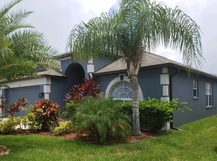3214 Prairie Iris Dr, Land O Lakes, FL 34638