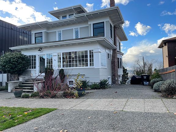 Dedicated Driveway. Fits 2 cars