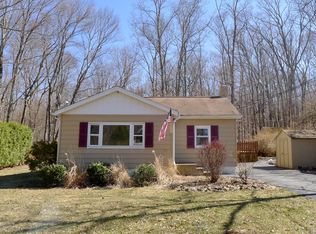 29 Cottonwood Ct, Hardyston, NJ 07460
