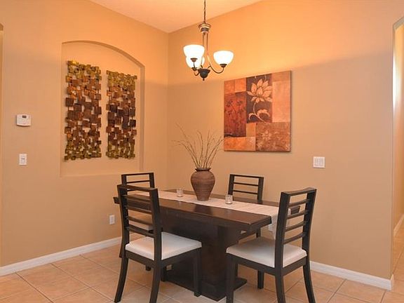 4th image of 12920 Entrada Dr