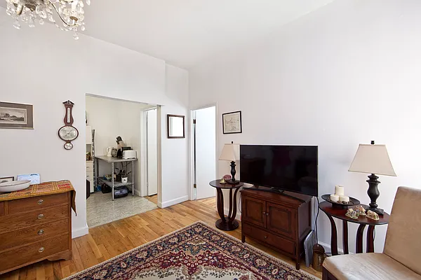 Rented by Douglas Elliman | media 2